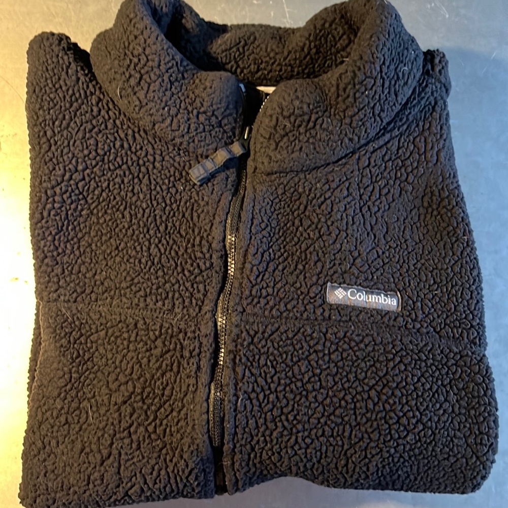 2X Columbia Black Sherpa Jacket